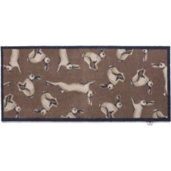 Hug Rug Pattern Runner Hare 1