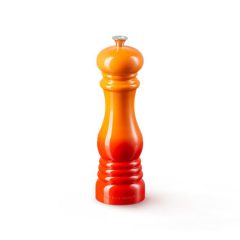 Le Creuset Class Pepper Mill Volcanic