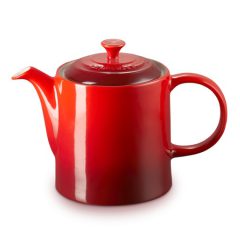 Le Creuset  Medium Grand Teapot Cerise