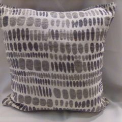Pebble Chenille Cushion Grey