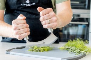 Masterclass Acero Single Bladed Hachoir - Image 2